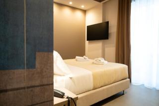 Didimos Town Hotel - Reggio di Calabria - 8
