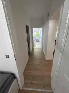 sehr schönes, großes und möbliertes Apartment - Leverkusen - 2
