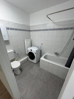sehr schönes, großes und möbliertes Apartment - Leverkusen - 5