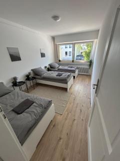 sehr schönes, großes und möbliertes Apartment - Leverkusen - 6