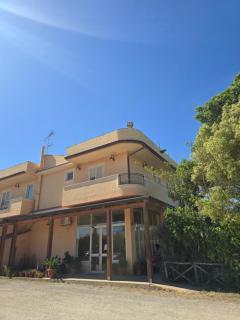 Hotel Ristorante La Decanata - Le Castella - 1