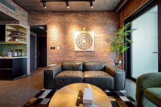 PVH - Edgy and Modern Comfort 1BR Downtown Views 2 - 5