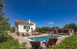 Pet Friendly Home In Polaca - Polača - 7