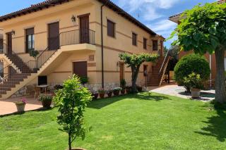 Apartamentos los Olivos - Valencia de Alcántara - 0