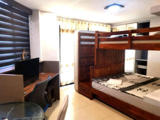 Your Home in Front of Burnham Park - Baguio - 2