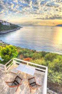 GÜZEL ELMA -Breathtaking Sea View Villa, Pool & Access to Sea - Kaş - 0