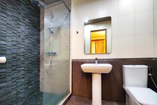3 Bedroom Apartment on Chaikovski street - Ereván - 2