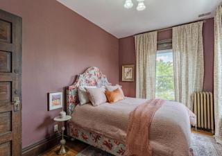 Akrons Werner House Historic 4 Bedroom Luxury - 4