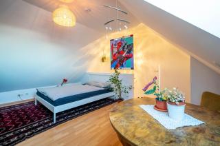 Central Art Maisonette - 1