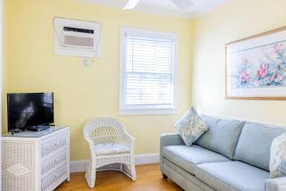 Deluxe King with Balcony - at James House with Parking! - Key West - 4