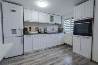 Casa Andra - Baia de Fier - 9
