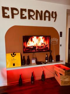 " L'impérial Dom Pérignon " - Épernay - 1