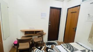 Mahashivaya Guest House - Jāmb - 6