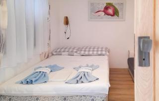 1 Bedroom Nice Apartment In Gabonjin - 5