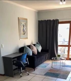 Exquisite Apartment In Fourways - 3