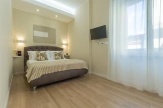Honey Moon Apartment with small terrace - Cagliari - 8