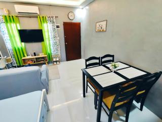 JZ Homestay - Cozy House for 4 with 2 Queen Beds WiFi AC Hot Water - Near CSU and BMC Hospital - Butuán - 6