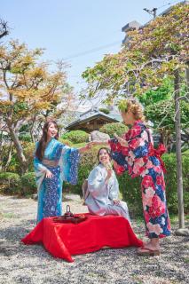 Newly opened special price ,Traditional Japanese house 130 m2 private,3 bedrooms,Fountain,Zen Japanese garden,2 free parking spaces - 0