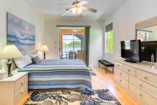 6 Mi to Fort Myers Beach Lakefront Home with Pool - Fort Myers - 1