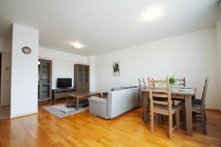 Mirandis Privilegio - Stylish Apartments with Balcony & Free Parking - 1