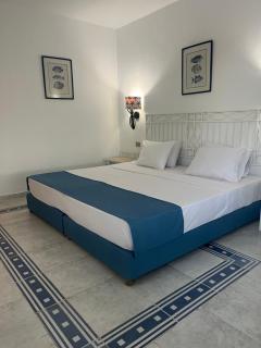 Privato Coral Aquamarine 1 - 4