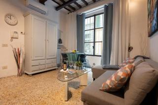 Keys of Italy - F1 - Fiesolana 24 - Santa Croce one bedroom apartment for couples - Florence - 1
