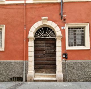 HolidHome - Dimora Castelvecchio ai Salvi - Soggiorno storico nel cuore di Verona - Verona - 4