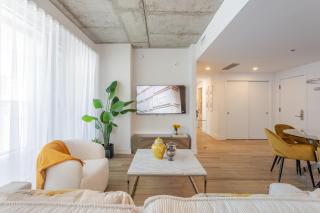 Upscale 2 BR condo in MTL OLd Port - Montréal - 9
