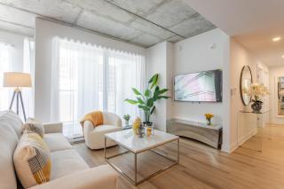 Upscale 2 BR condo in MTL OLd Port - Montréal - 8