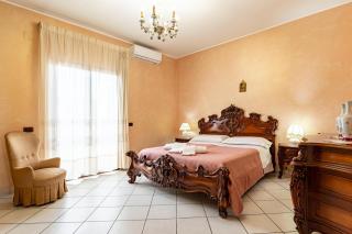 GuestHost - Center Apartment Catania - Catania - 0