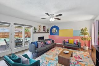 Modern & Chic 4BD,2BA - Pool, Hot Tub, BBQ Grill - 9