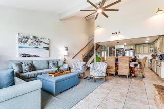 Paddleboards, Life Vests Lake Conroe Getaway! - Montgomery - 6
