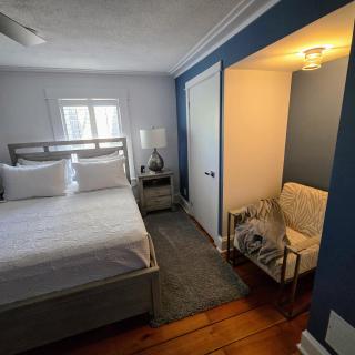 The Royal Manor Inn - Niagara on the Lake - 3