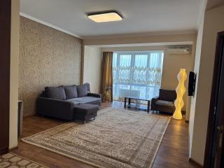 Botanical Boulevard Welcome - Almaty - 0