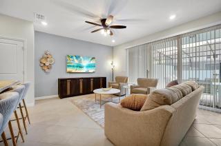 Indulge in Luxury Secret Hideaway in Clermont - 7
