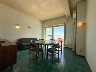 2 Attico vista mare - 9