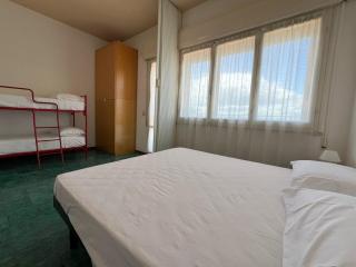 2 Attico vista mare - 6