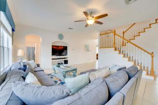 Game Room and Community Perks Davenport Getaway! - 4