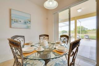 Game Room and Community Perks Davenport Getaway! - 2