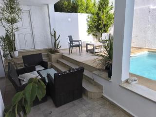 Stylish villa à Gammarth avec parking et piscine privée - La Marsa - 7