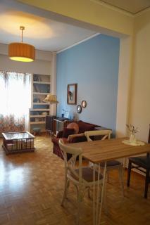 Retro private room in common apartment - 4