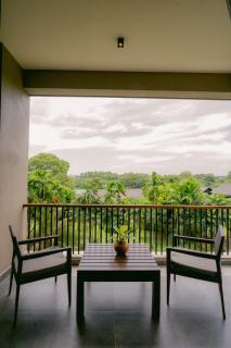Waters Edge Hotel - Sri Jayewardenepura Kotte - 4