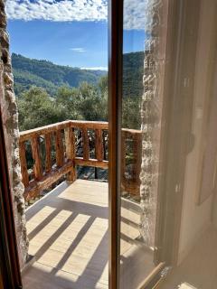 Balis House - Theologos - 3