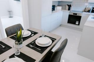 Morville Court - 2 bed house with office - 7