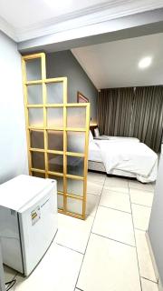 HOTEL DEL REY CURITIBA by POTY - NA FAMOSA RUA XV DE NOVEMBRO - 8