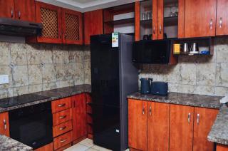 Ainica Self Catering - 4