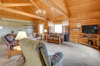 Hill City Log Cabin with On-Site Trout Fishing! - Hill City - 7