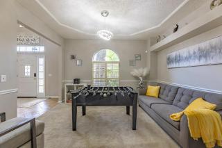 Rococo Retreat - Orange Park - 6