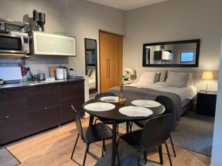 A. Bernhard Guest House - 7