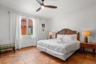 Golf Course Access Balcony Infinity Pool - Fajardo - 9